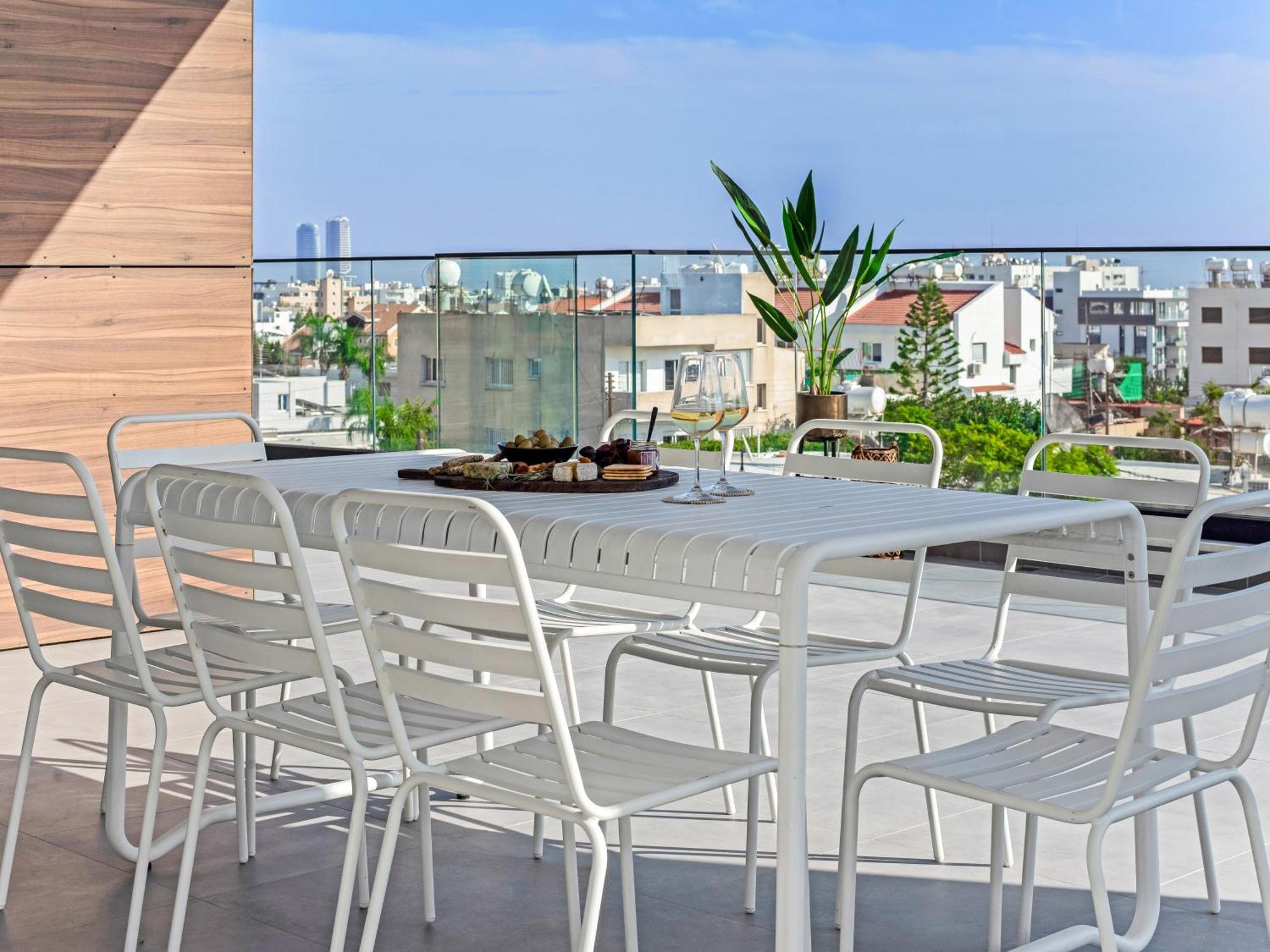Sanders Crystal 1 Limassol Extérieur photo