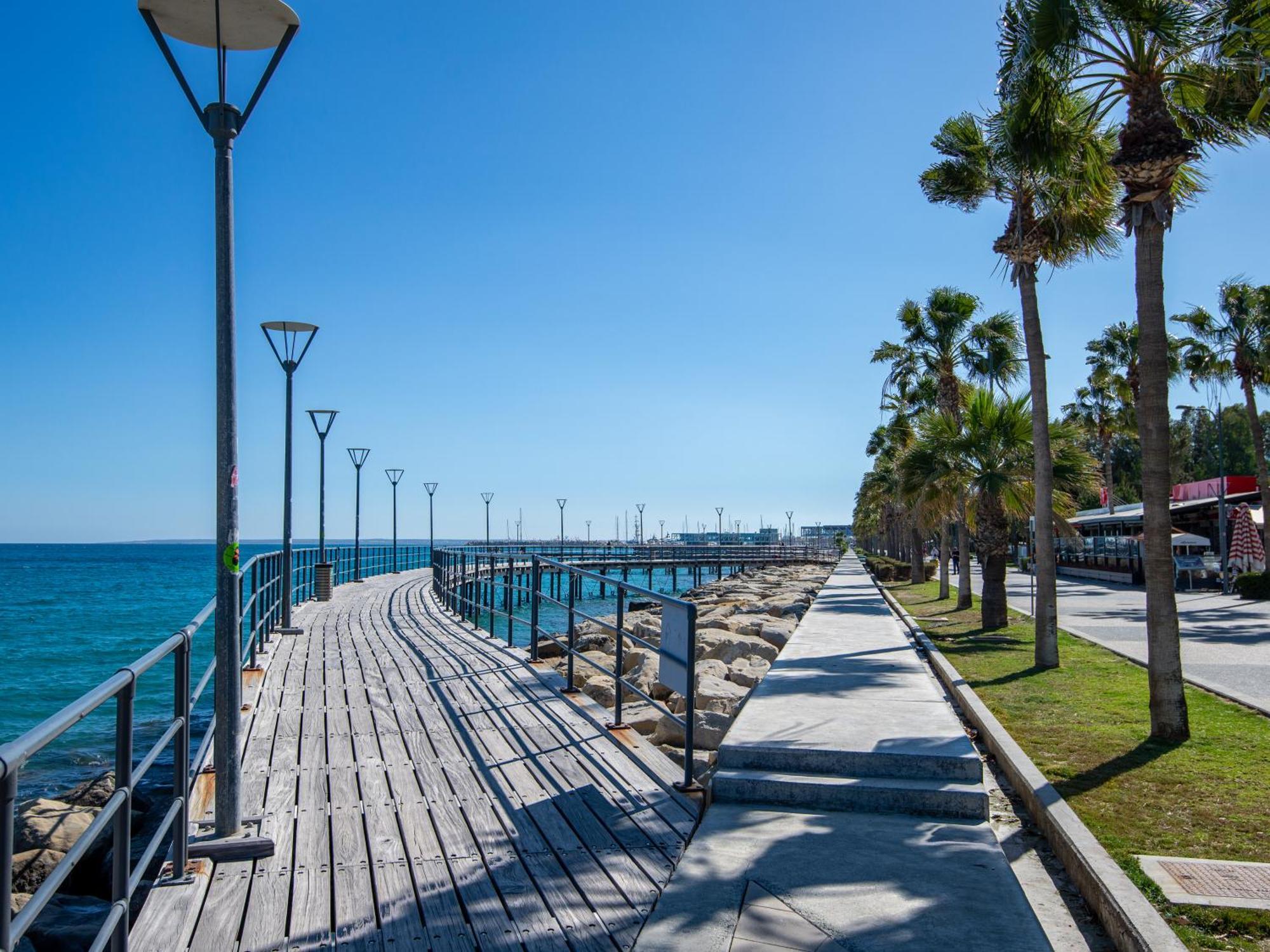 Sanders Crystal 1 Limassol Extérieur photo